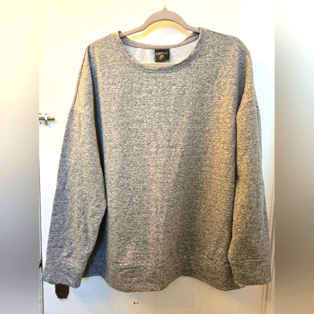 4 for $30 🌈 32° Heat gray crew knit sweater size XXL